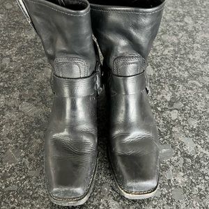 Womens Frye Harness boot